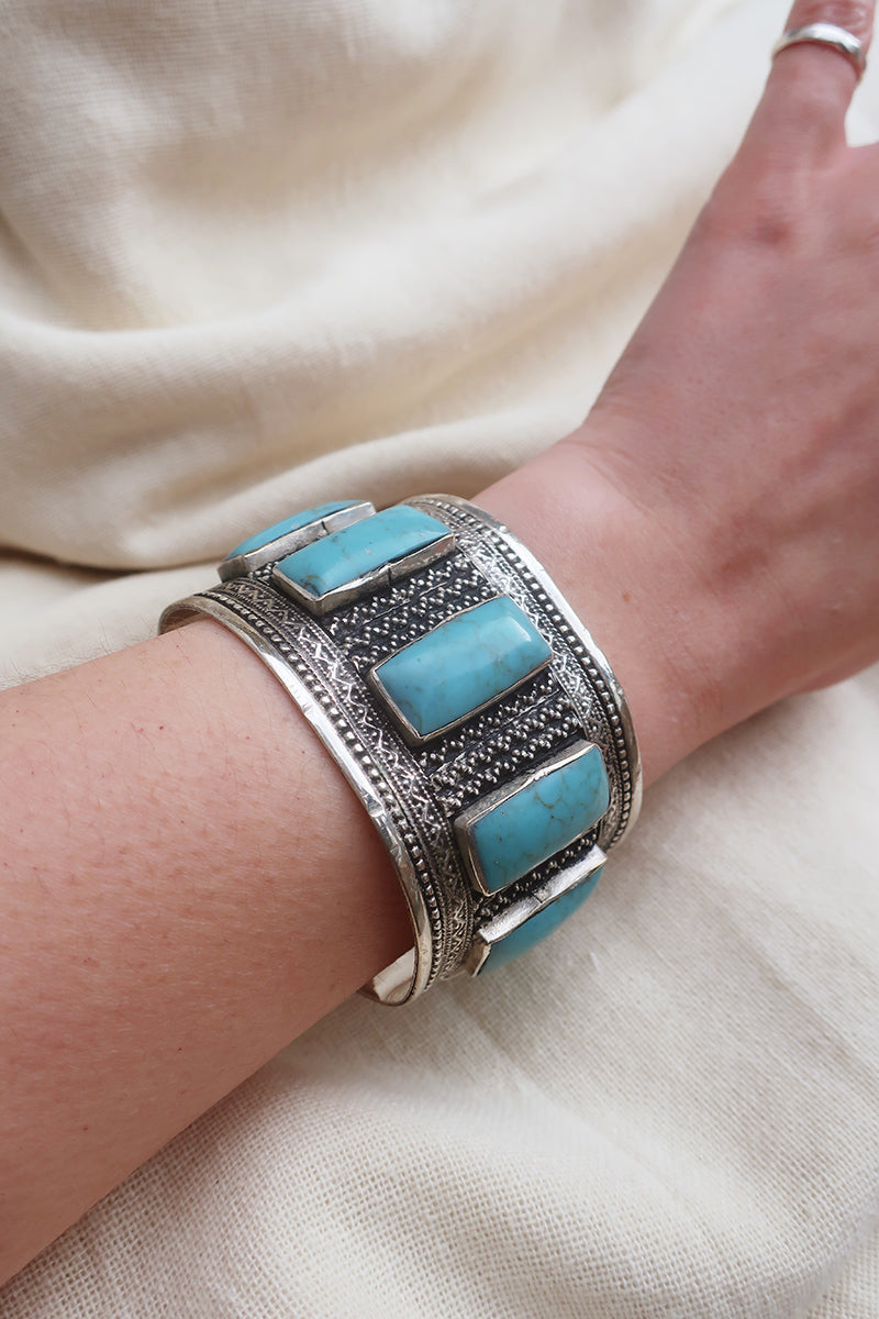 Brass bangles paparazzi hotsell