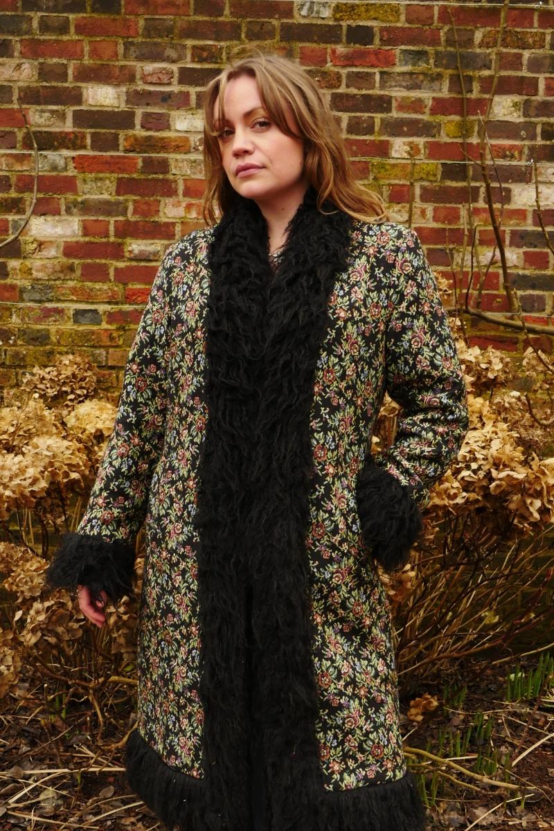 Fleetwood Floral Tapestry Penny Lane Coat | Black |All About