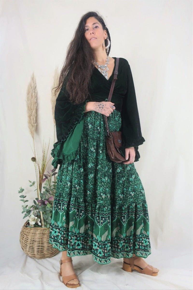 Long skirt sales dress 70s