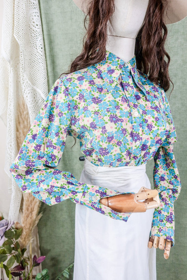 Vintage Top - Sky Blue Daisy Shirt - Size S/M By All About Audrey