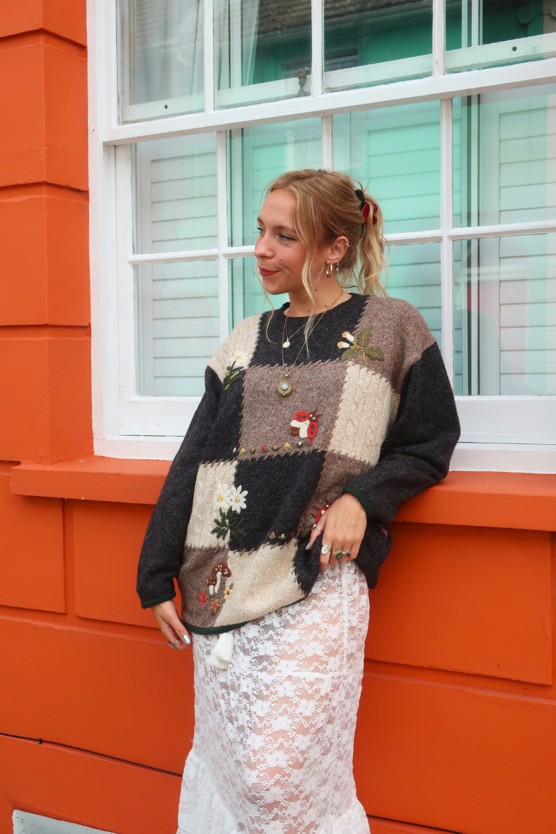 Vintage Knit Jumper in Ladybug Chess Board - Size XL