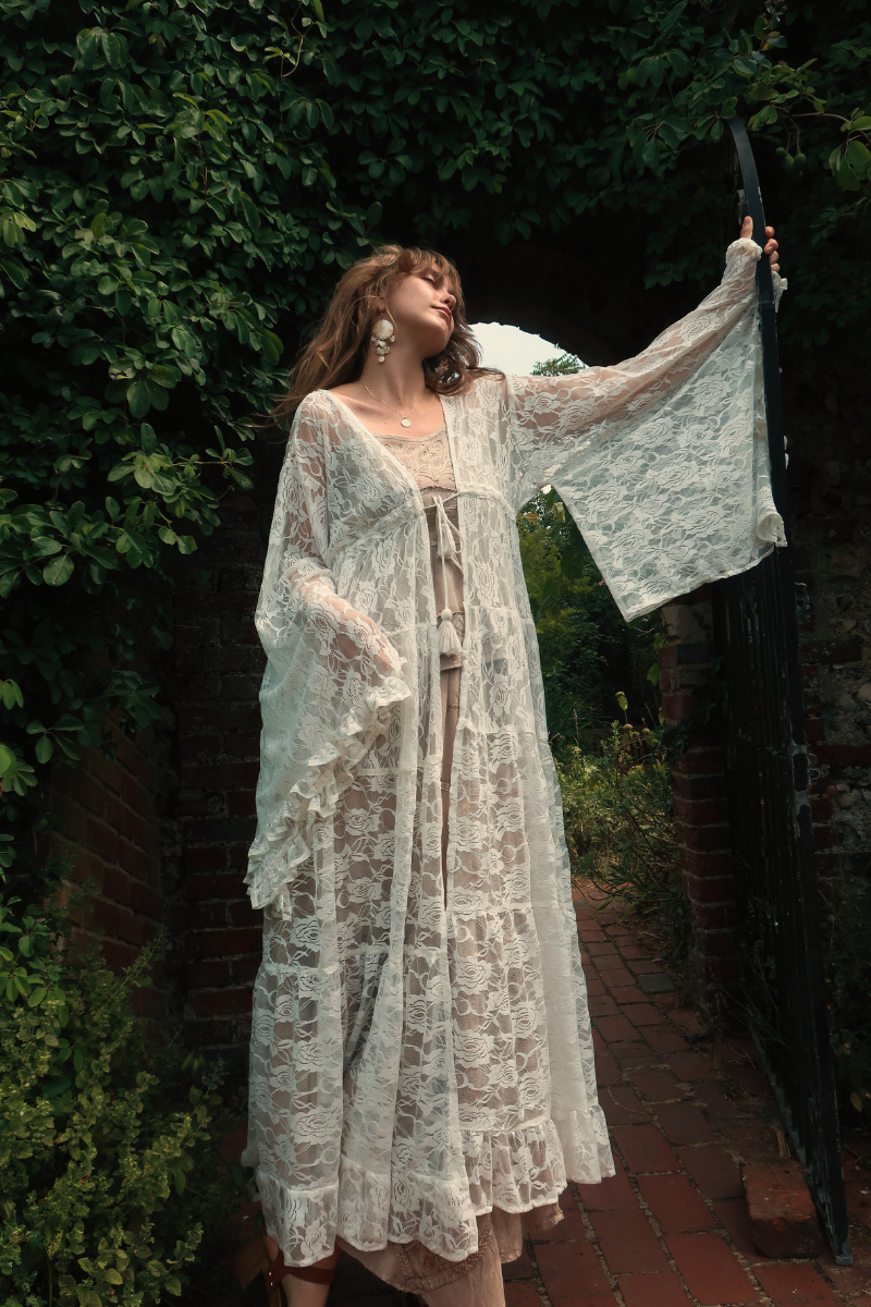 Circe Maxi Gown in White Swan Chantilly Lace