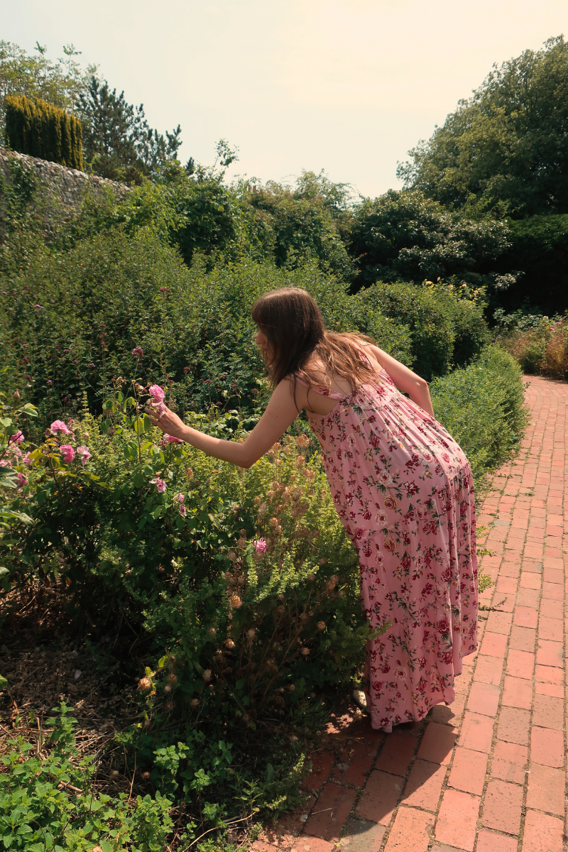 Amelia Pinafore Maxi Dress in Daydream Pink Roses