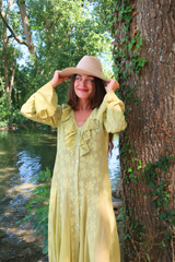 Harriet Lace Robe Dress in Wish Green Daisies