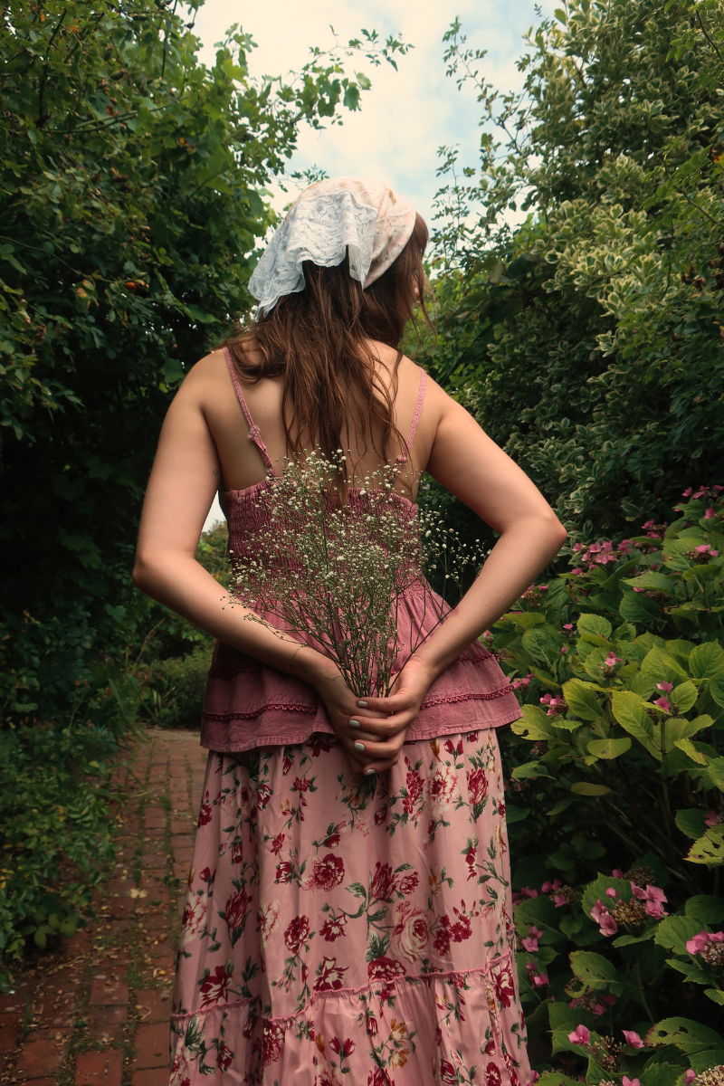 Vintage Lace Scarf in Pale Cherry Blossom