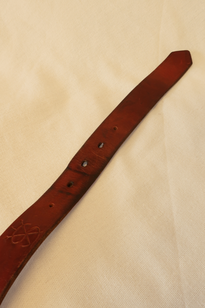 Vintage Belt - Embossed Brick Brown