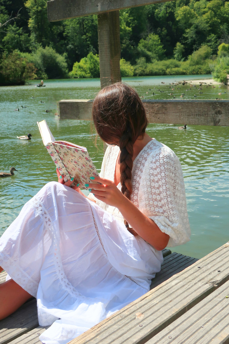 Catherine Lace Blouse in Diary White
