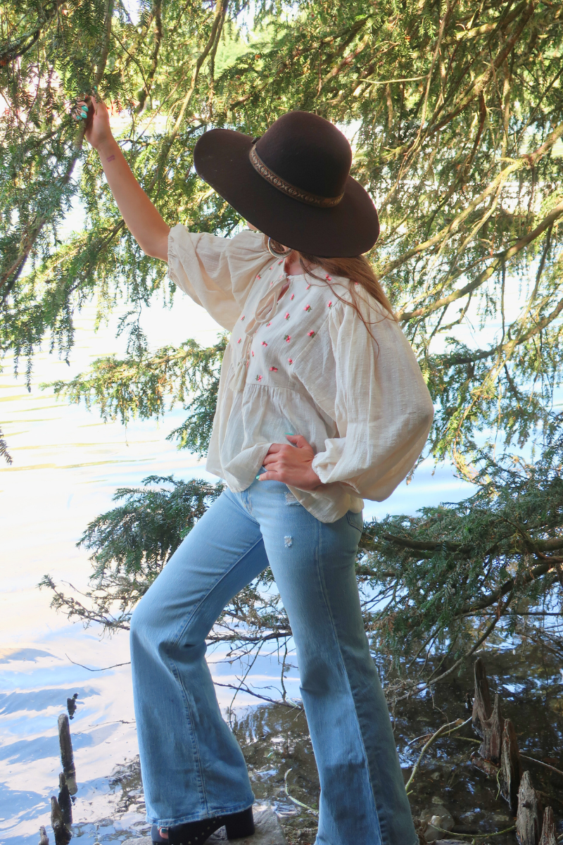 Iris Embroidered Folk Top in Parchment Cream