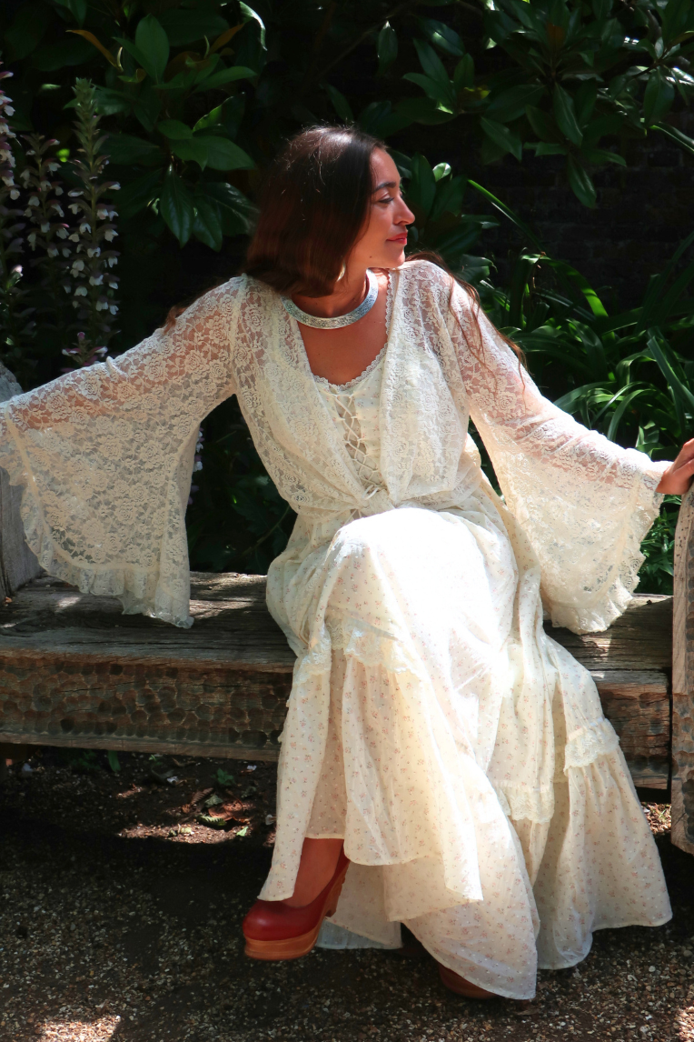 Venus Wrap Top in Parchment Cream Lace