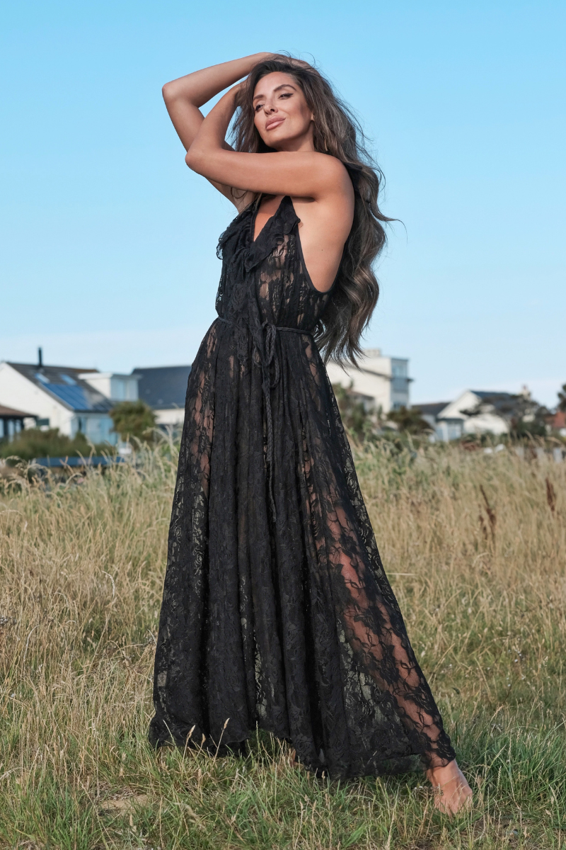 Delphi Maxi Dress in Black Swan Chantilly Lace