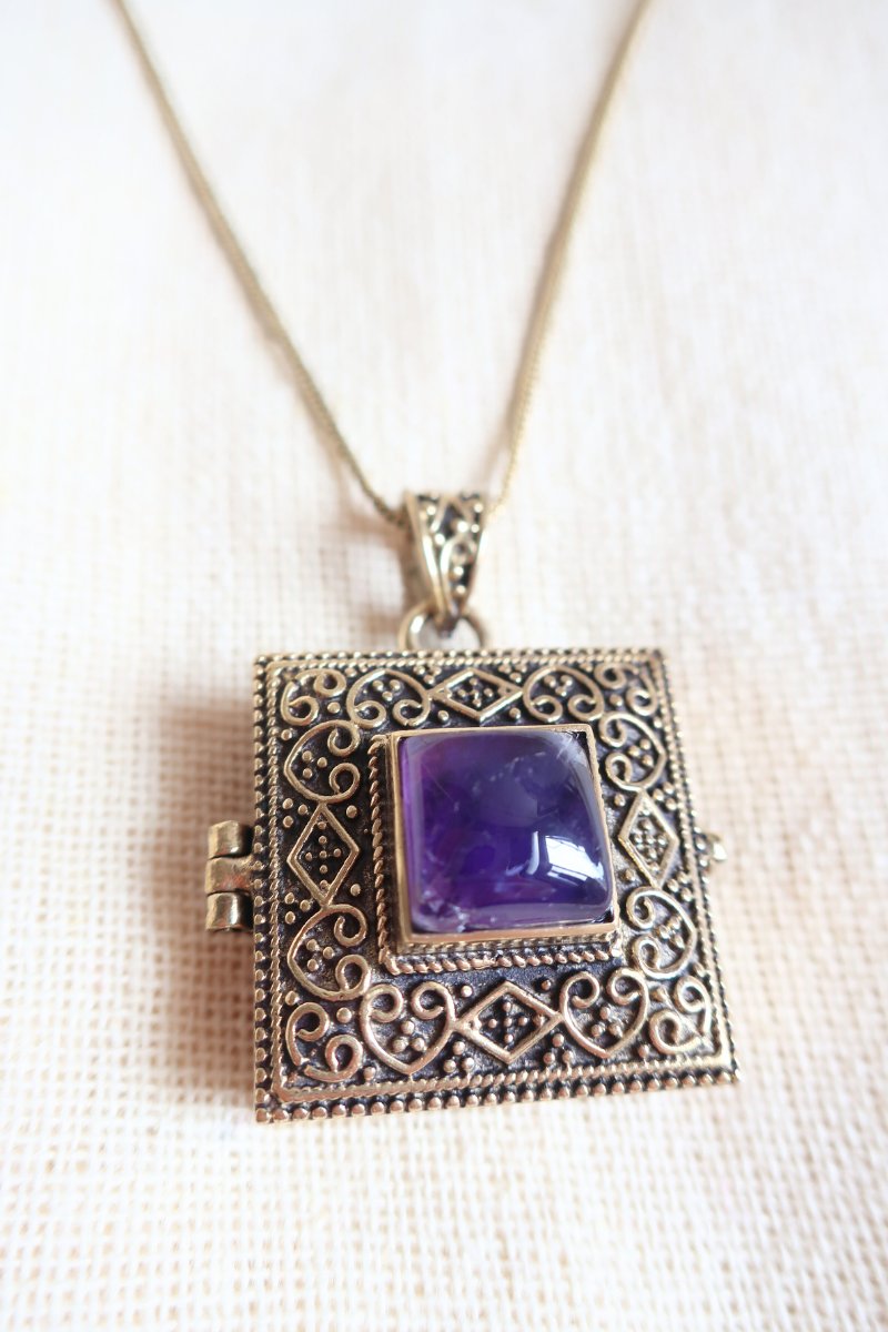 Ornate Locket Necklace in Gold with Purple Amethyst