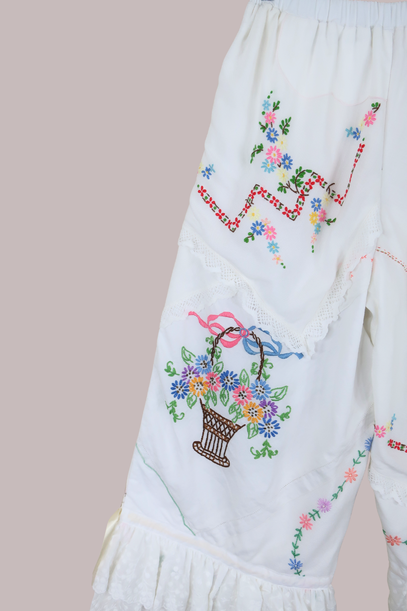 Philippa Vintage Tablecloth Bloomers in Luncheon Floral Embroidery