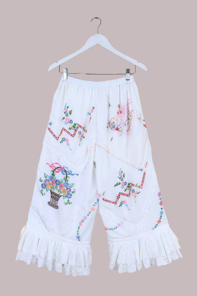 Philippa Vintage Tablecloth Bloomers in Luncheon Floral Embroidery