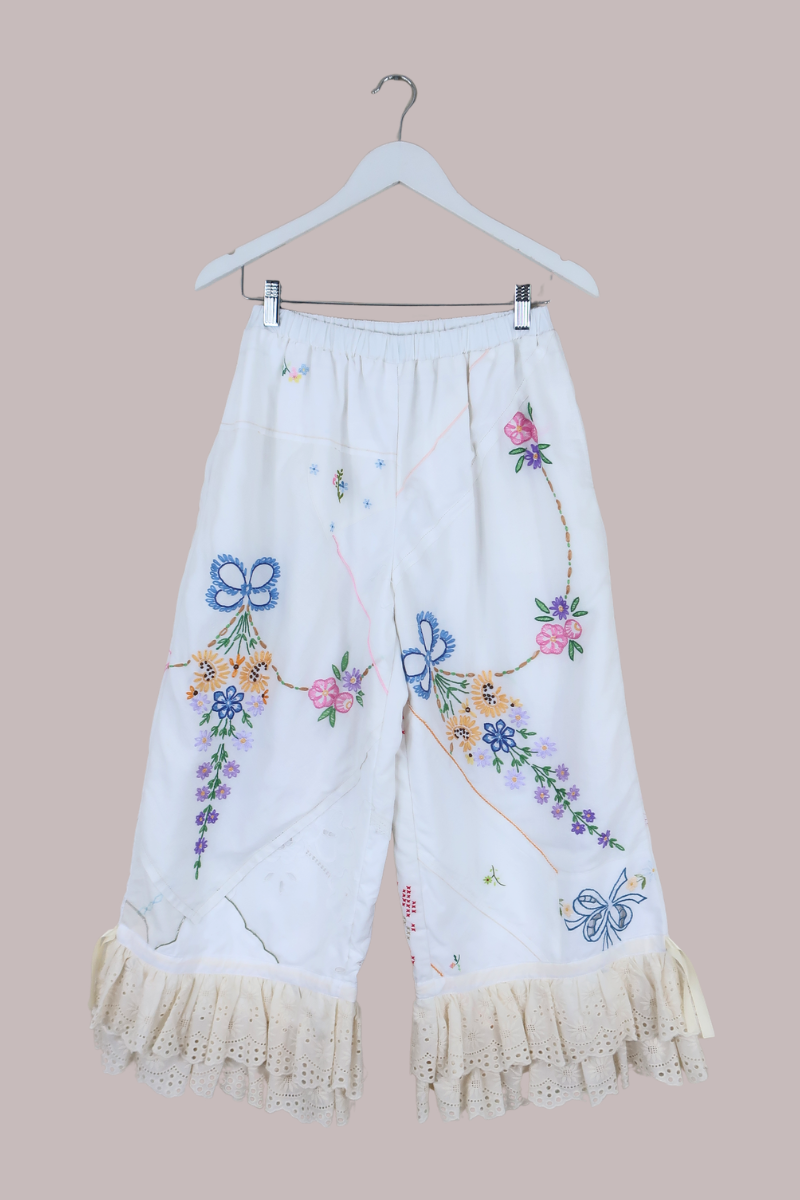 Philippa Vintage Tablecloth Bloomers in Regency Flower Show Embroidery