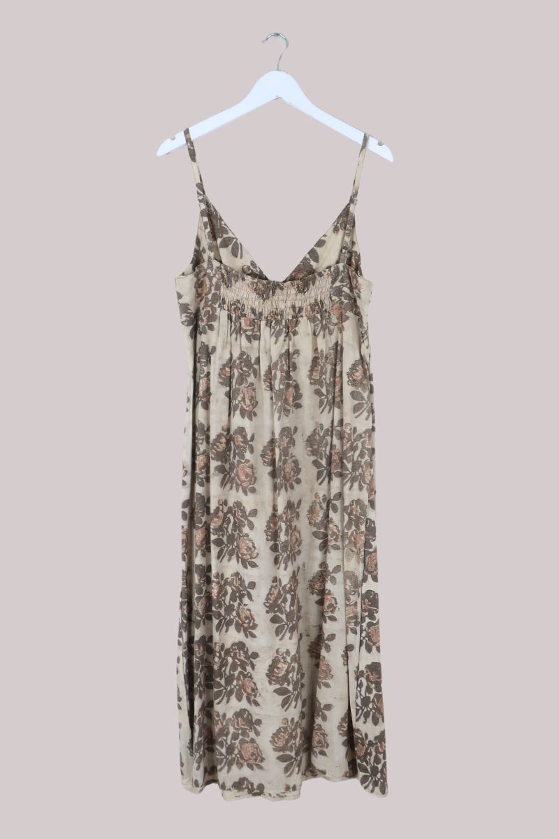 Isobel Maxi Dress in Sand & Bronze Block Print Roses