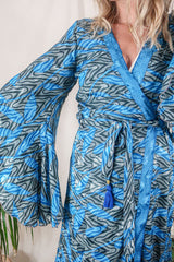 Gemini Kimono - Blue Lagoon Waves - Vintage Indian Sari - Size M/L by All About Audrey