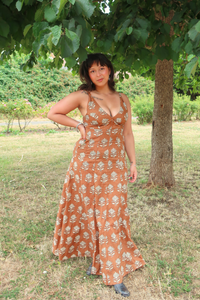 Laura Maxi Dress in Tan Palm Leaf