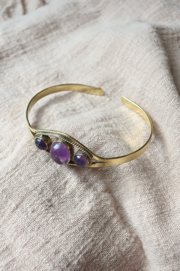 Alchemy Bangle in Gold with Purple Amethyst