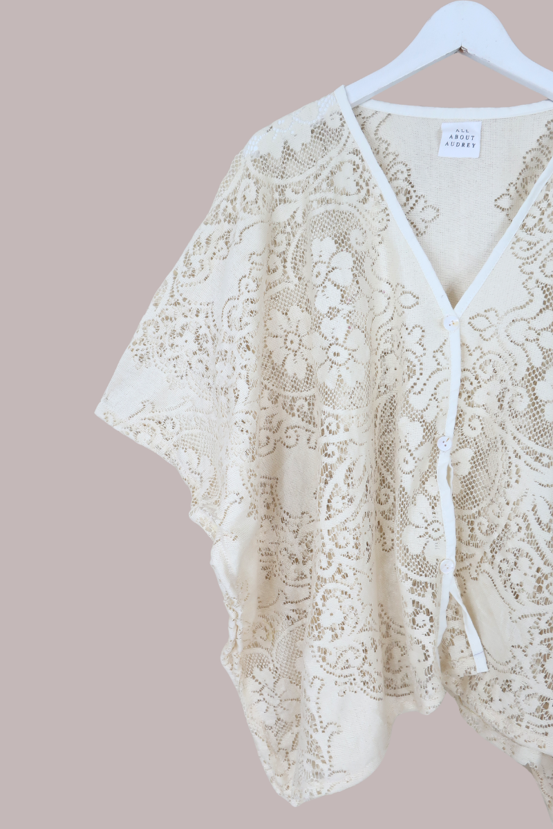 Cleo Buttoned Poncho in Bisque Cream Lace - Free Size
