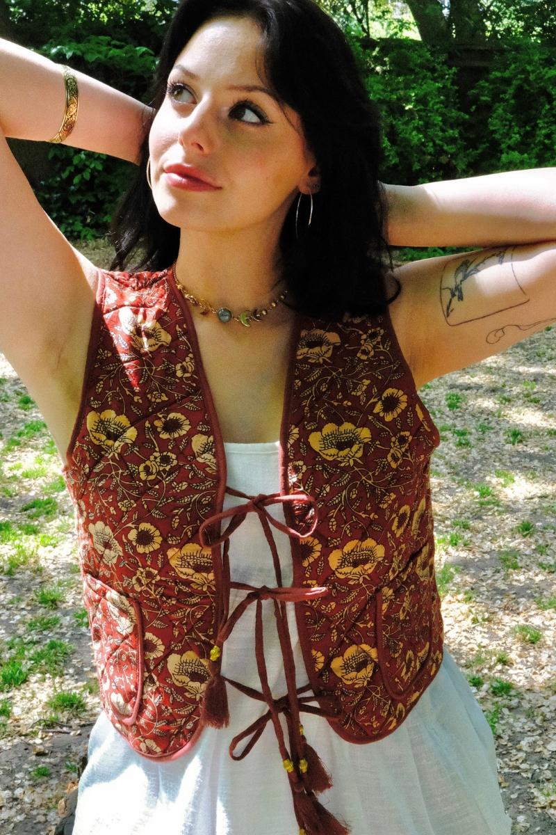 Dixie Quilted Waistcoat Top in Poppy Red Block Print Floral