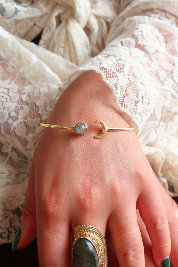 Moonlit Bangle in Gold with Marbled Tourmaline