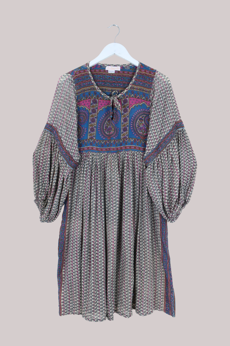 Daisy Vintage Cotton Midi Dress in Cream with Floral Wisps - Size S/M