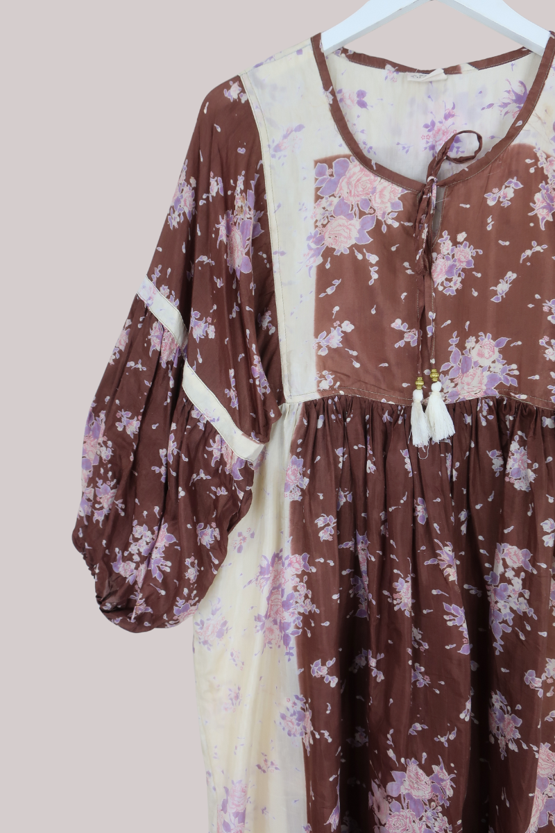 Daisy Vintage Cotton Midi Dress in Bronze & Cream Pastel Floral - Size M/L