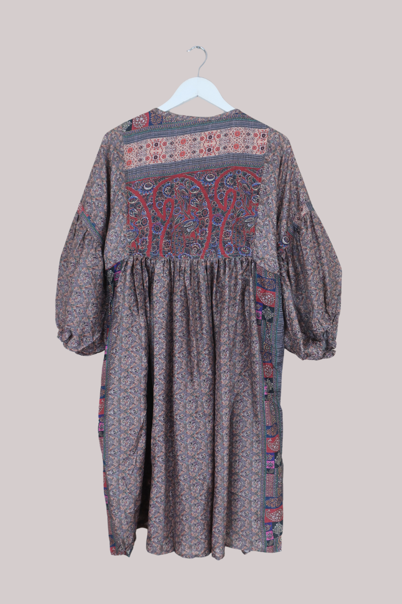 Daisy Vintage Cotton Midi Dress in Misty Silver Peacock Garden - Size M/L