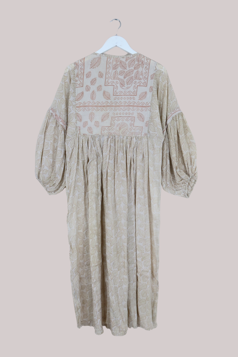 Daisy Vintage Cotton Maxi Dress in Pampas Grass - Size S/M