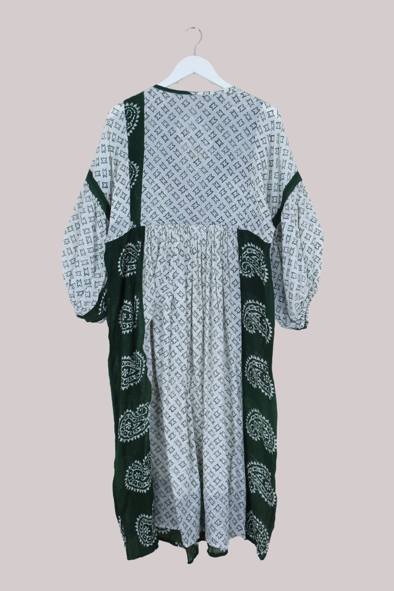 Daisy Vintage Cotton Maxi Dress in Emerald Green & White - Size S/M