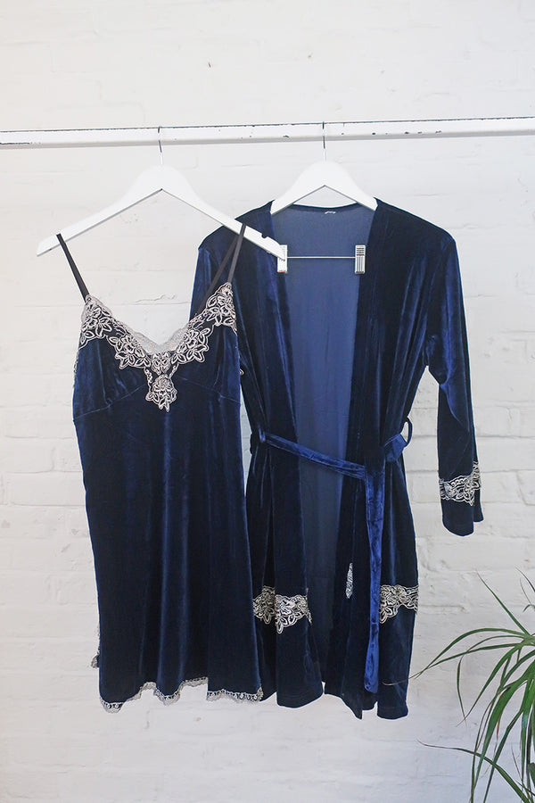 Vintage 2 Piece - She Wore Blue Velvet Dress & Robe by all about audrey