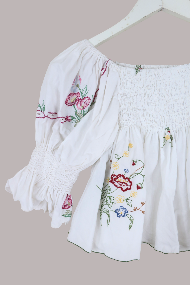 Lucia Vintage Tablecloth Ruched Top in Vivid Red & Blue Meadow