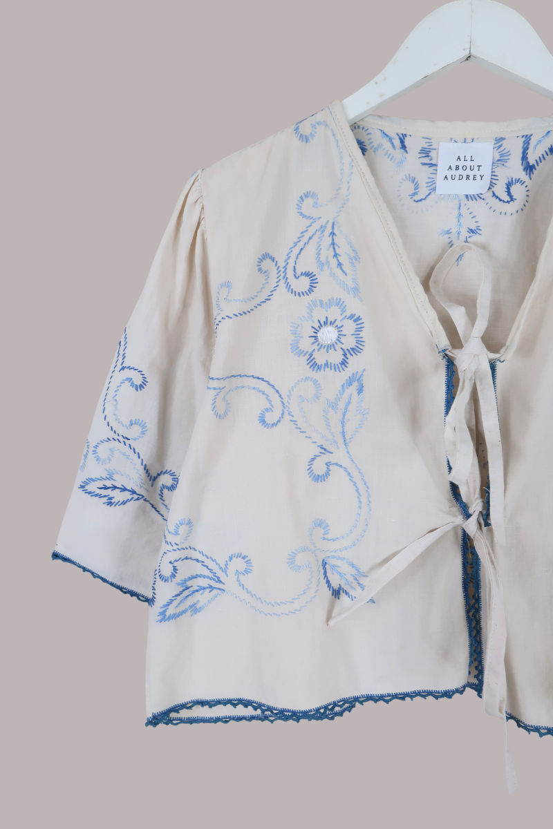 Francesca Vintage Tablecloth Cropped Blouse in Santorini Blue Florals - Free Size