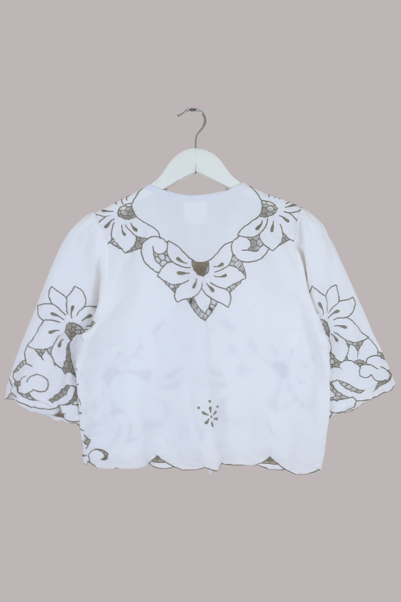 Francesca Vintage Tablecloth Cropped Blouse in Greige Florals - Free Size