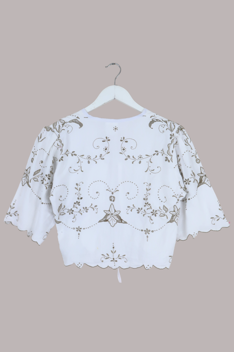 Francesca Vintage Tablecloth Cropped Blouse in Climbing Ivy - Free Size