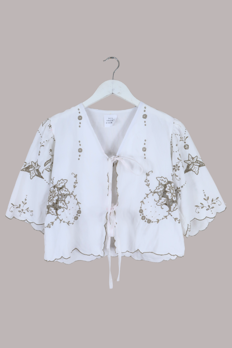 Francesca Vintage Tablecloth Cropped Blouse in Taupe Florals - Free Size