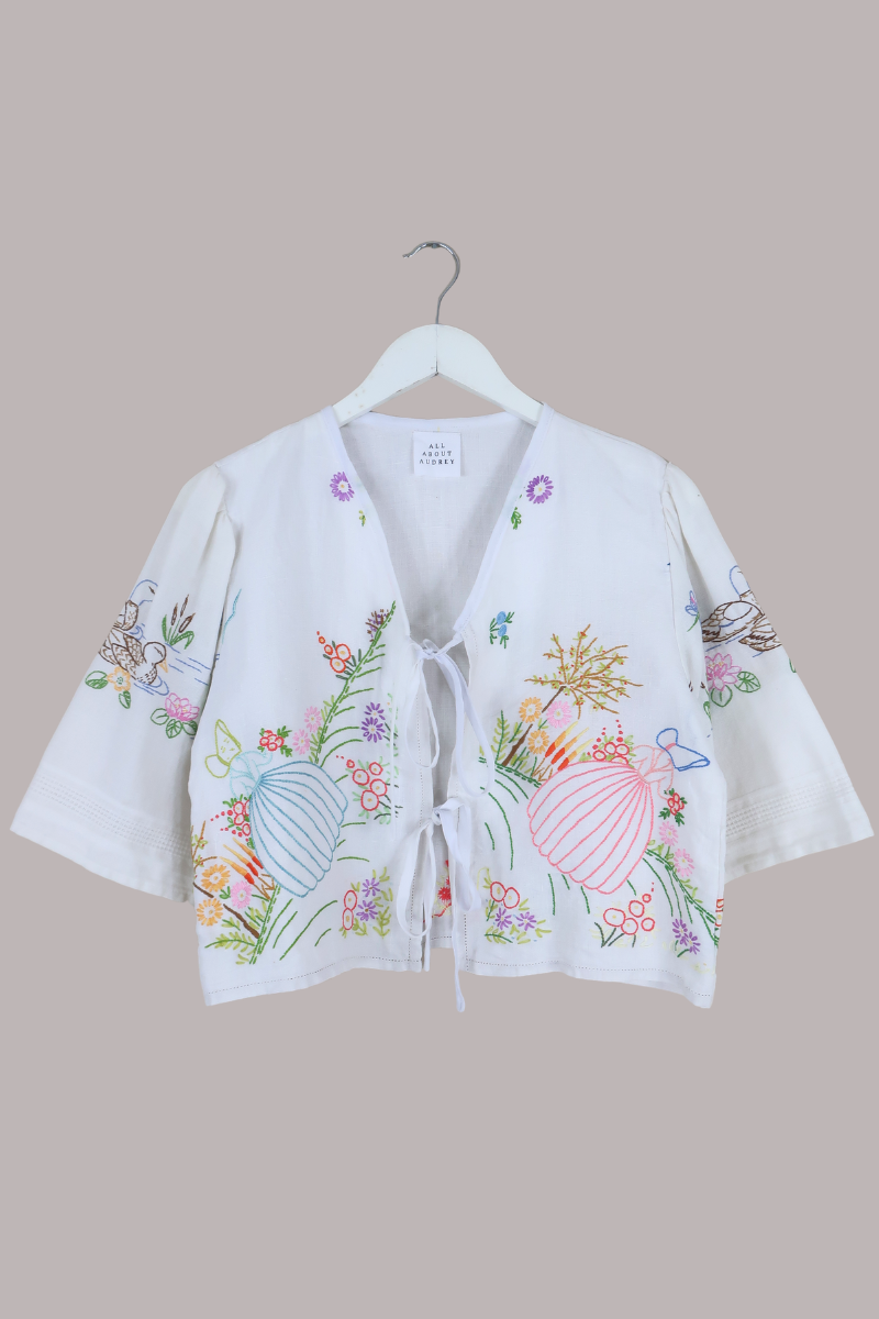 Francesca Vintage Tablecloth Cropped Blouse in Tending To The Garden - Free Size