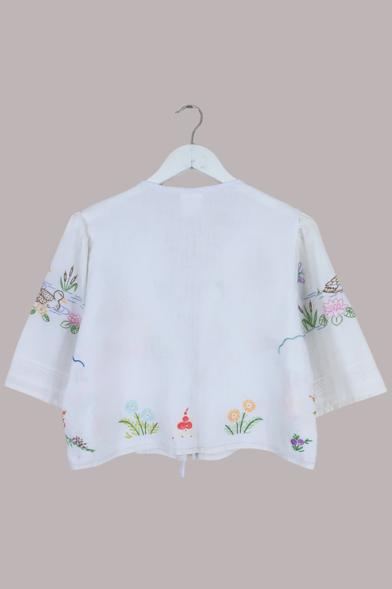 Francesca Vintage Tablecloth Cropped Blouse in Tending To The Garden - Free Size