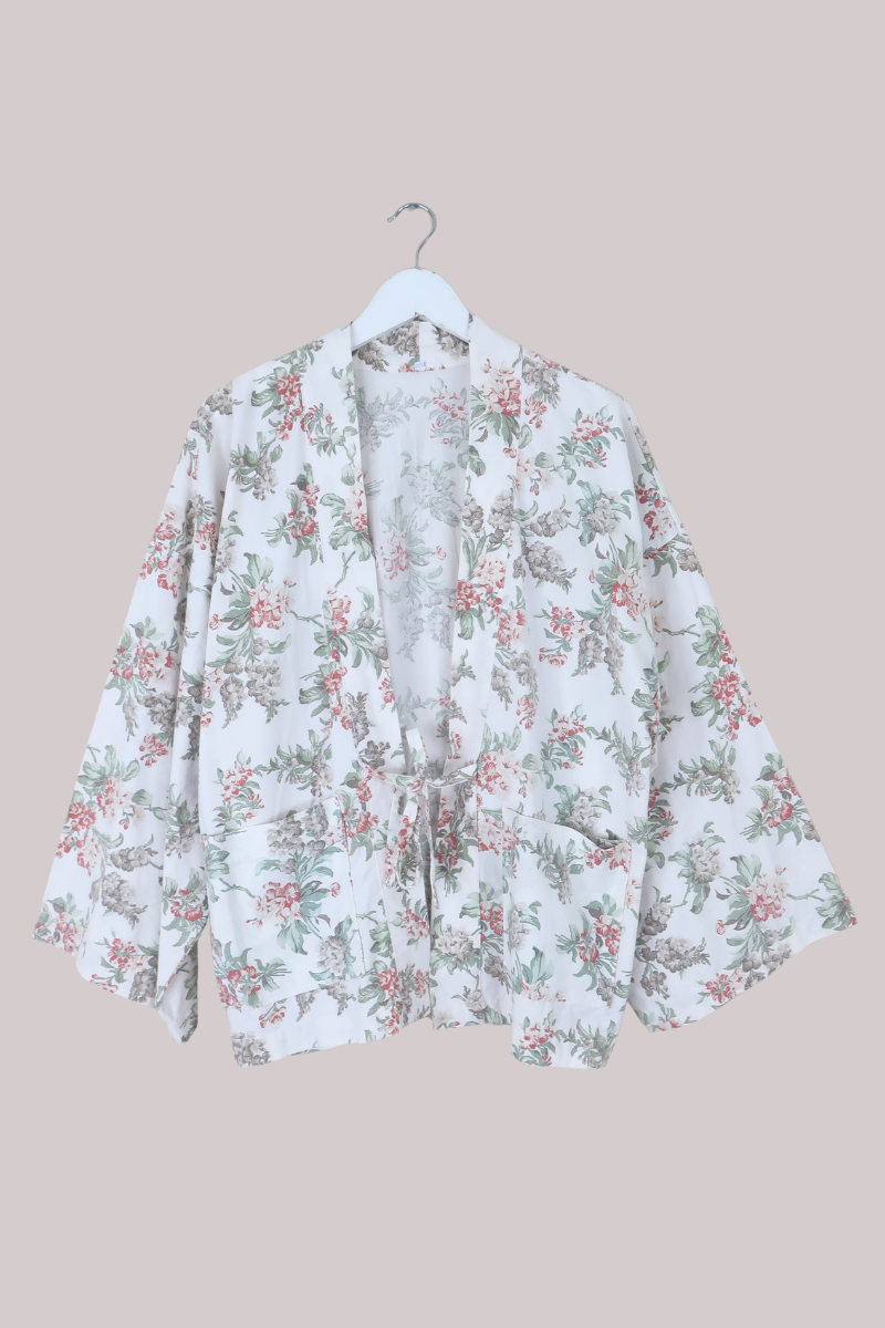 Emmeline Vintage Curtain Jacket in Cottage White Flower Bunches