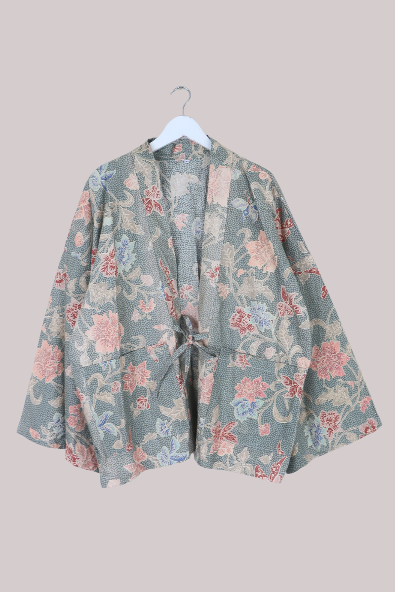 Emmeline Vintage Curtain Jacket in Mosaic Wallflowers