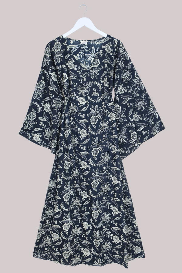 Vanessa Maxi Dress in Black Vintage Florals