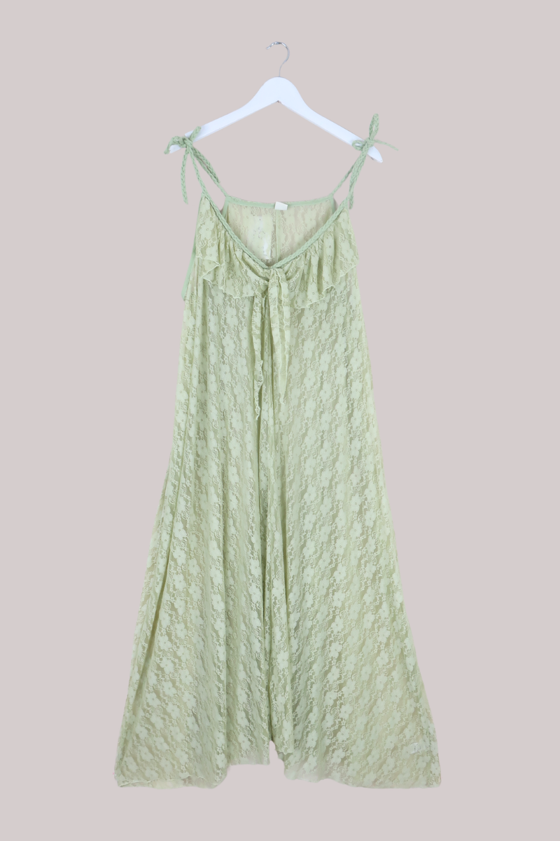 Delphi Maxi Dress in Pistachio Green Chantilly Lace