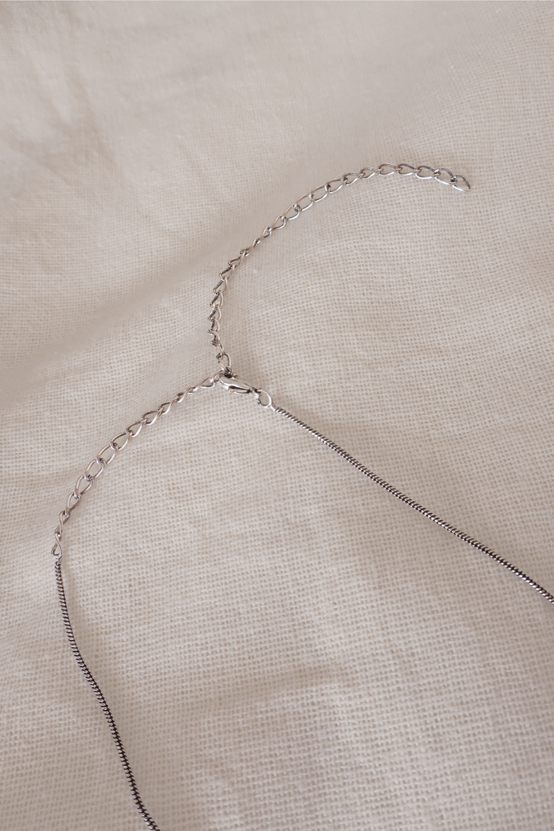 Forget-Me-Not Silver Plated Necklace with a Labradorite Stone