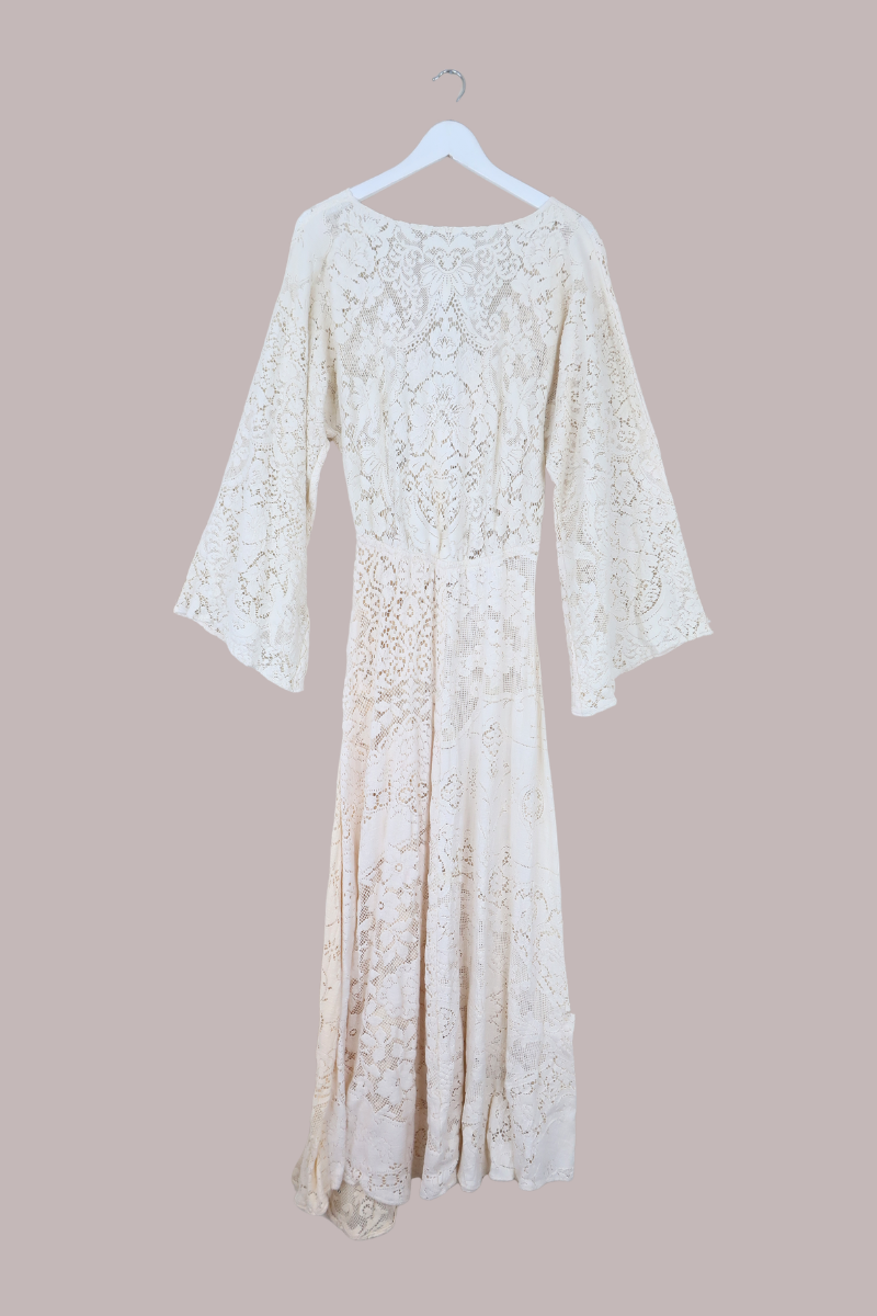 Giselle Maxi Dress in Apricot Cream Lace - Size M/L
