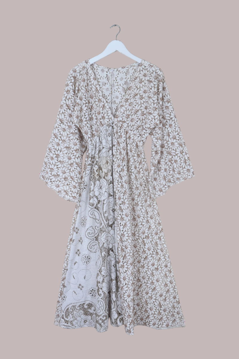 Giselle Maxi Dress in Daisy Chain Lace - Size S