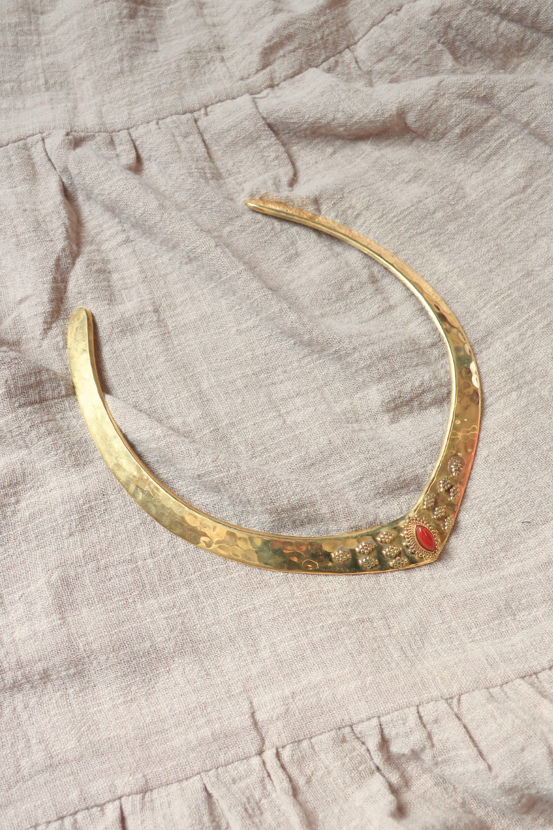 Wanda Torque Necklace in Gold with Red Carmine