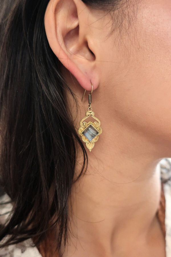 Antique Drop Earrings in Gold with Marbled Tourmaline