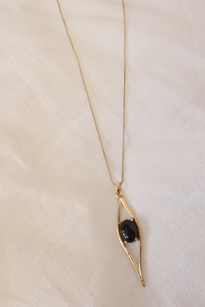 Iris Pendant Necklace in Gold with Black Onyx