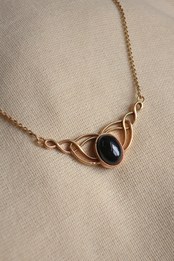 Diadem Necklace in Gold with Black Onyx