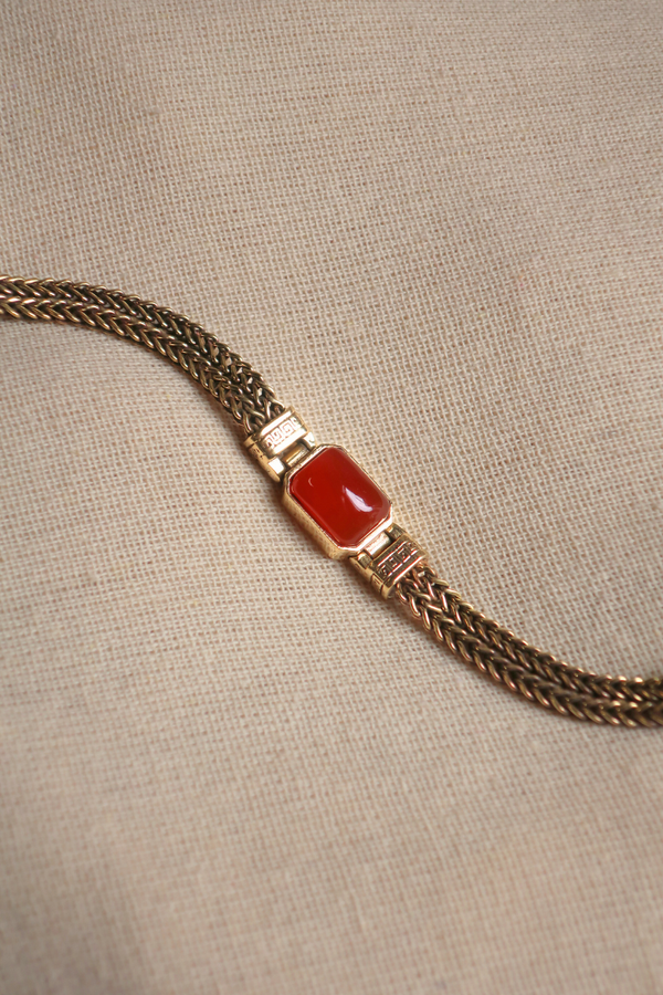 Thick Chain Bracelet in Gold with Carnelian